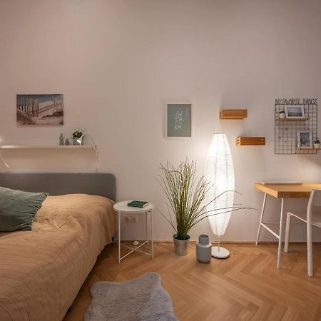 Cosy City Center Apartment فيينا المظهر الخارجي الصورة