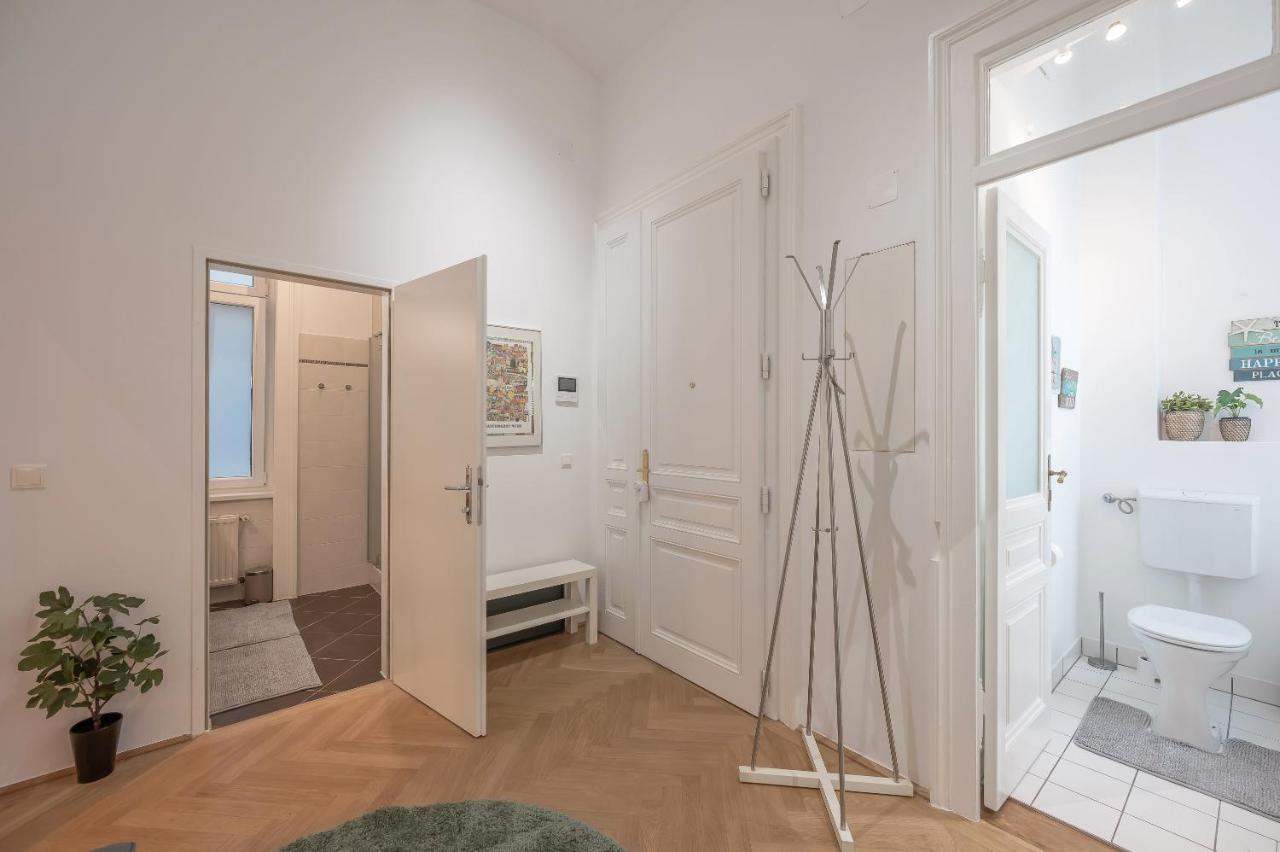 Cosy City Center Apartment فيينا المظهر الخارجي الصورة