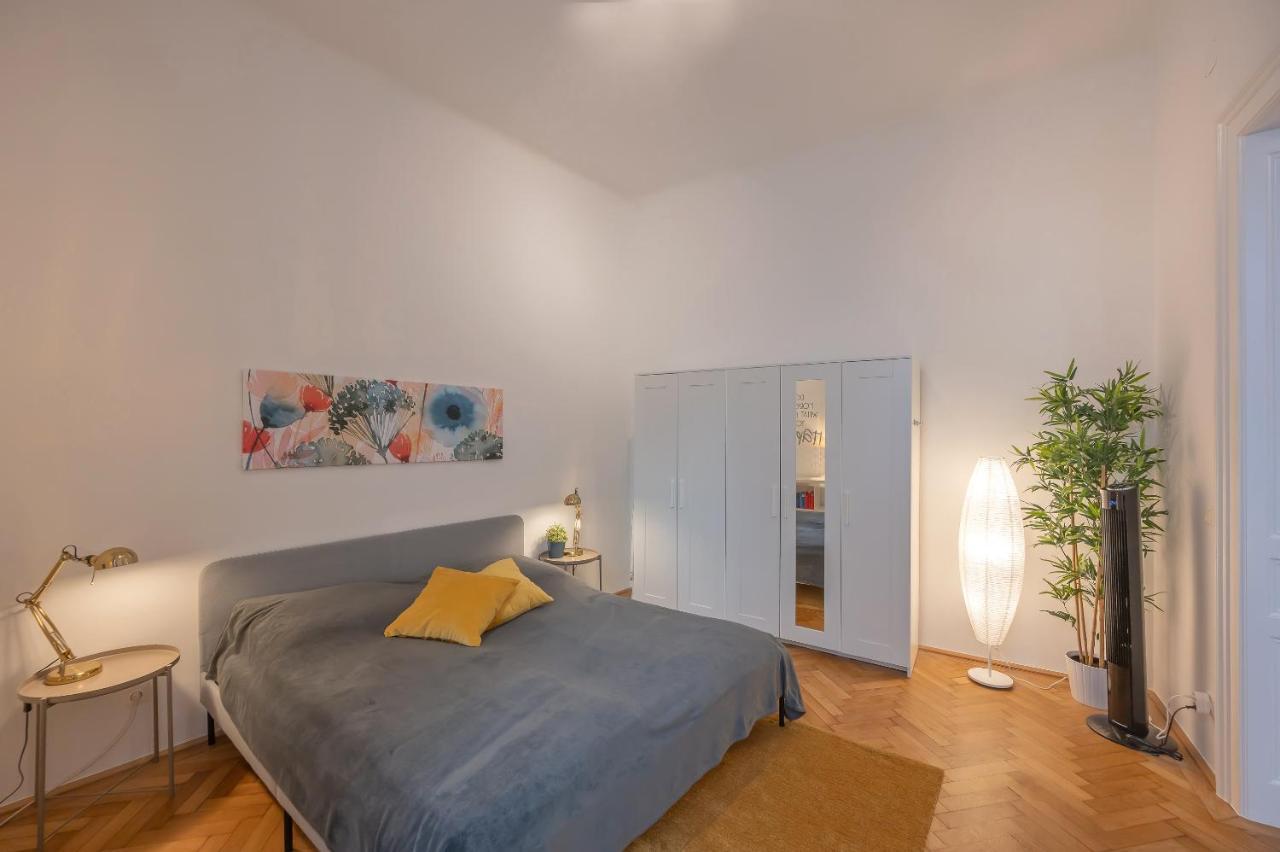 Cosy City Center Apartment فيينا المظهر الخارجي الصورة